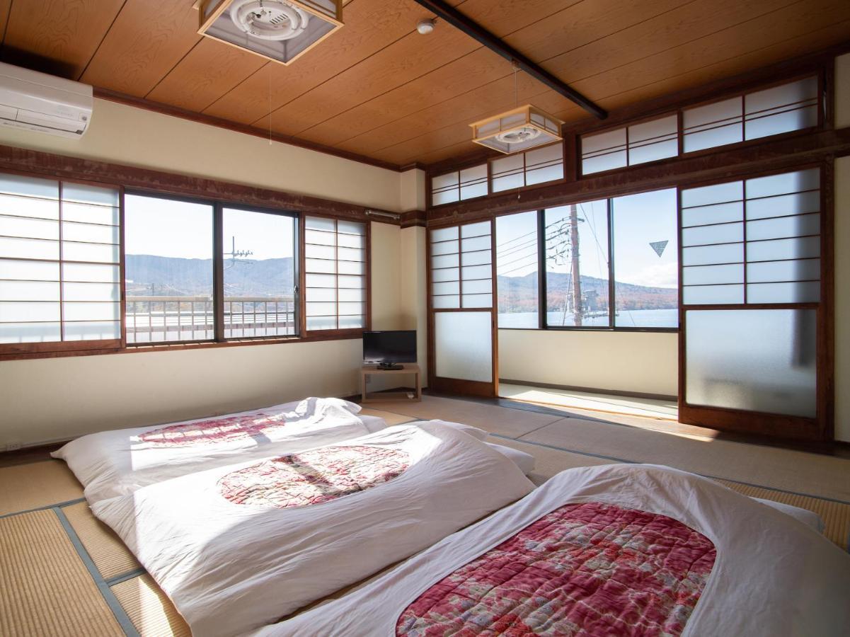 Tabist Lakeside In Fujinami Yamanakako Bagian luar foto